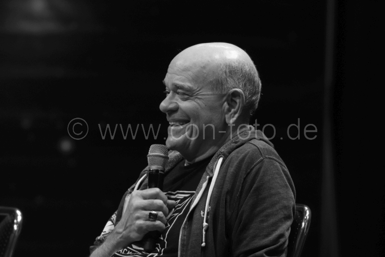 Robert Picardo